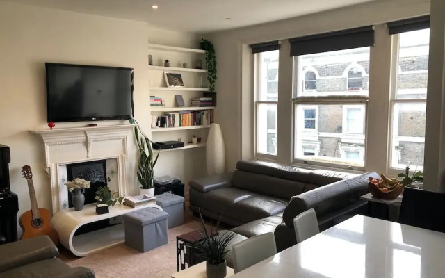 Chic Flat Regent's Park