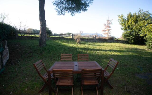 M88 - Marcelli, quadrilocale con giardino a 100mt dal mare