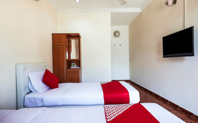 OYO 491 D Anjung Inn