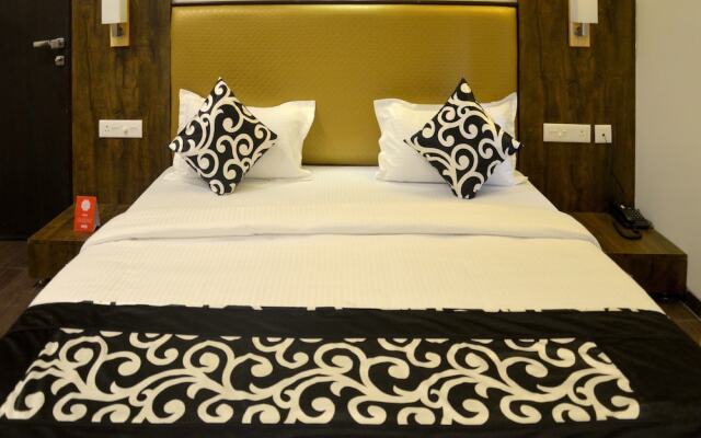 OYO 5777 The President Hotel