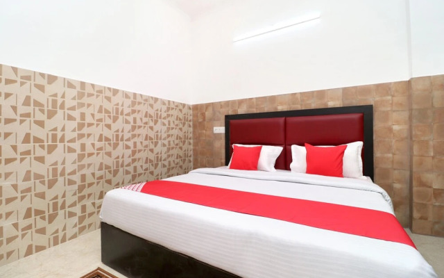 OYO 33475 Orient View