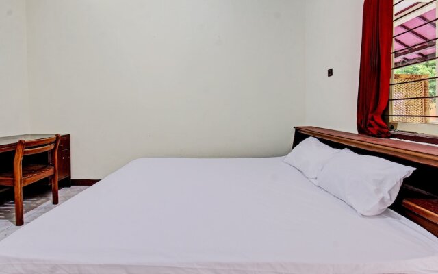 OYO 92710 Losmen Tjabe Merah