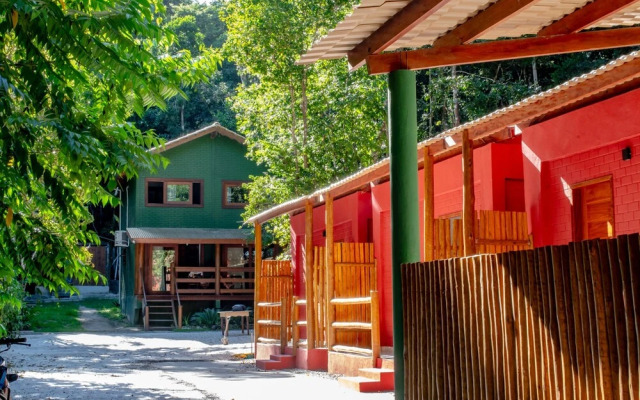 Suite Recanto dos Macacos - Quarto 1