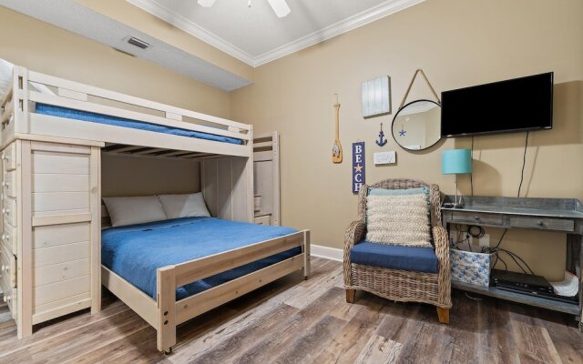 Phoenix On The Bay 1108