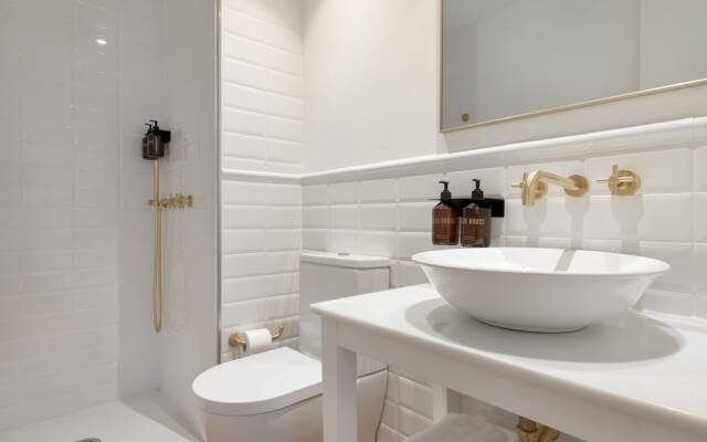 Alta House Suites