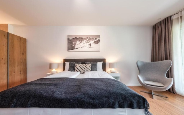 Alpen panorama luxury apartment with exclusive access to 5 star hotel facilities – Guest Rooms – Davos