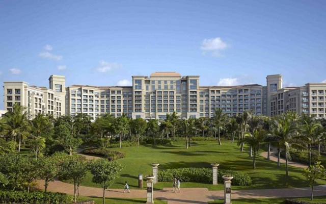 Grand Hotel Haikou (soon to be Fairmont Haikou)