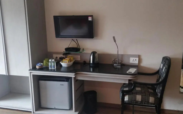 Vista Premier At Thane West