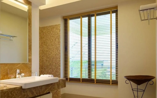 Hilltop Wow 4br Seaview Pool Villa at Naithon Beach