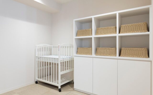 FIRST CABIN KANAZAWA Hyakumangoku Dori