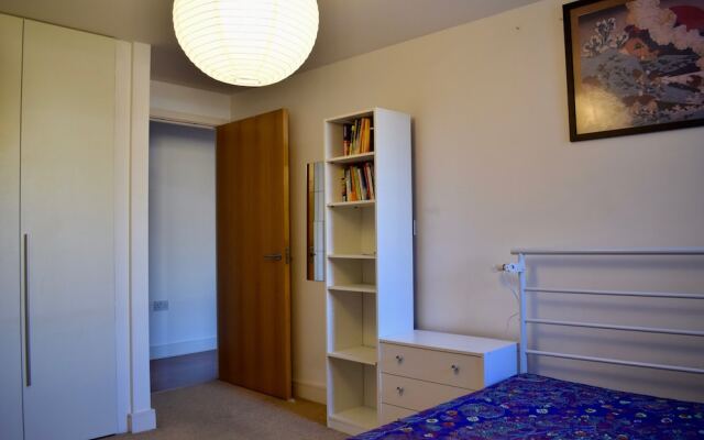 2 Bedroom Bethnal Green Apartment