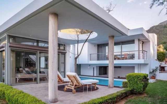 Lefkon Villa With Pool by the Sea - N Peloponnese