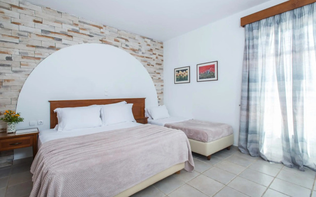 Naxos Palace Hotel