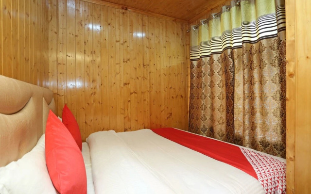 OYO 18391 Hotel Royalton