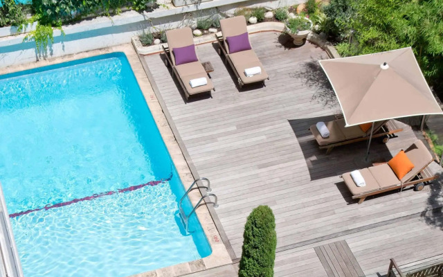 Croisette Beach Hotel Cannes - MGallery Collection