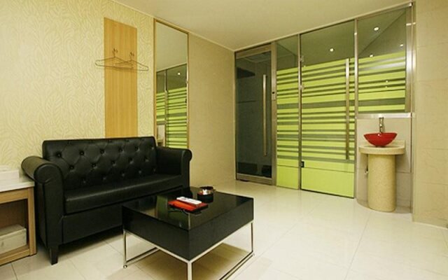 Nex Hotel