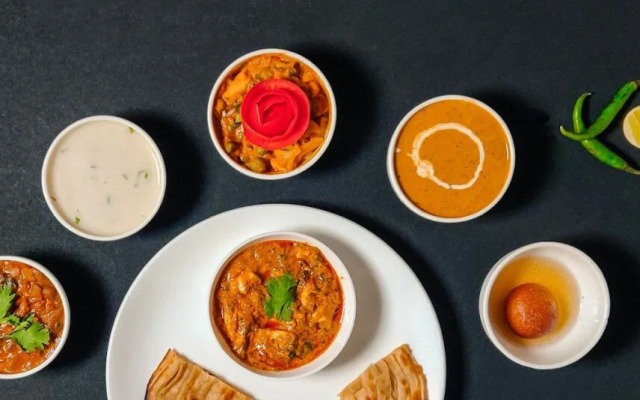 Hotel Parktel By OYO Rooms