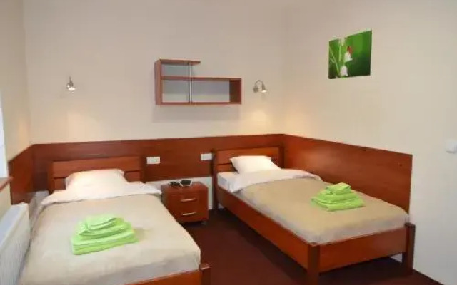 Motel Le?Ne Runo (Autostrada A1)