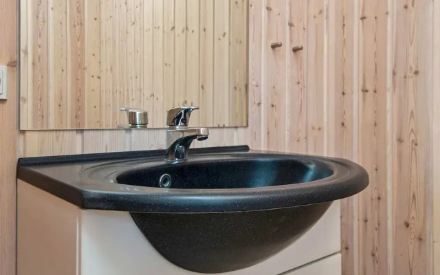 6 Person Holiday Home in Tarm