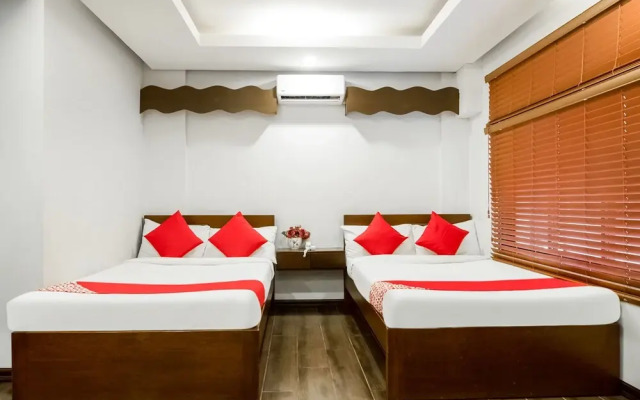 OYO 839 Monte Bianco Boutique Hotel