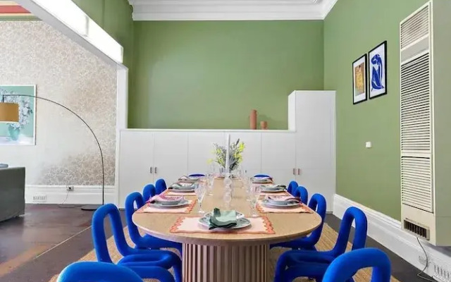 Fitzroy Private Rooms @ 132 Nicholson Homestay