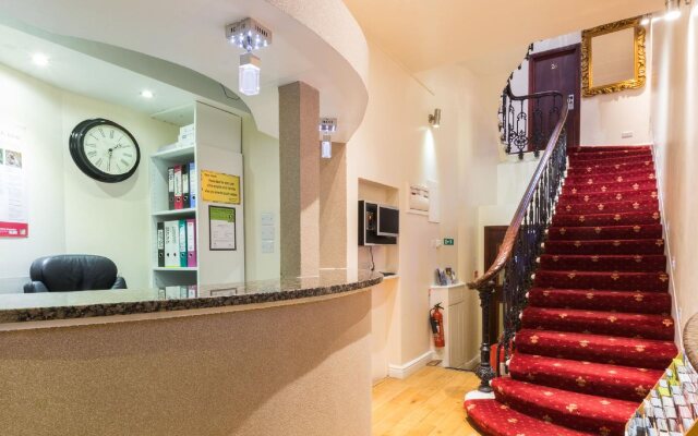 Notting Hill Gate Hotel
