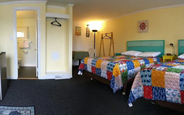 The Hyannis Star Motor Inn