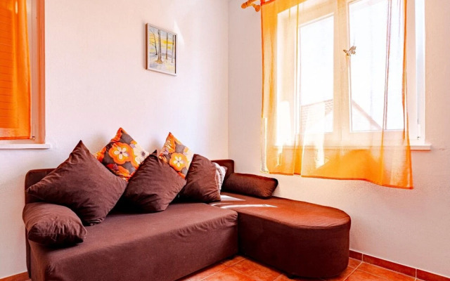 Mir - Perfect Location & Cosy - A2
