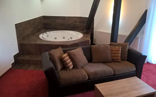 Hotel Ave Lux