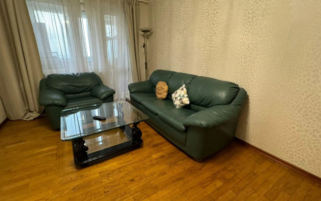 Moment House (Момент Хаус) на улице Кутузова