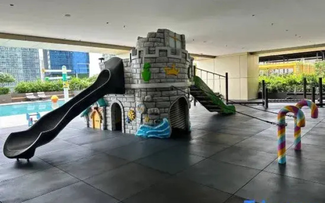 The Peak Residence, Multi-Apartment by Emma