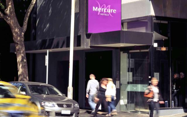 Mercure Melbourne Therry Street