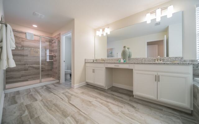 Lovely Vacation Home with Pool CG1646