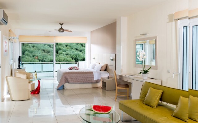 Hotel Matheo Villas & Suites