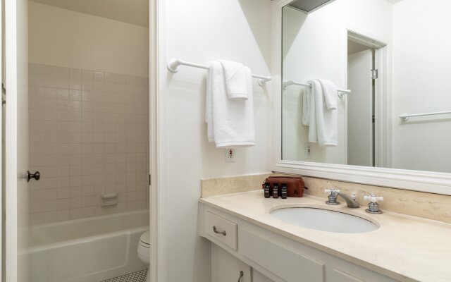 Bay View Buyout by AvantStay