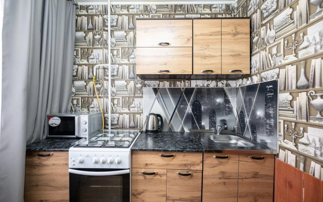 Пять Звезд на улице Володарского 17