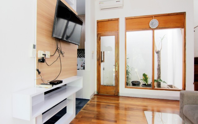 Embe Joglo Homestay