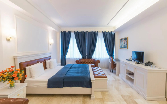 Grand Hotel Palladium Munich