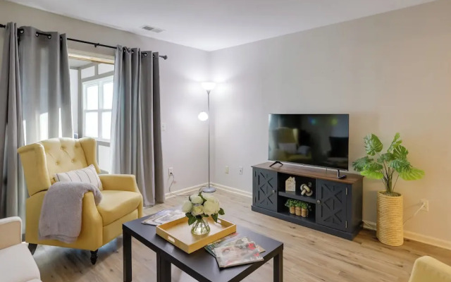 Toledo Vacation Rental ~ 8 Mi to Downtown!