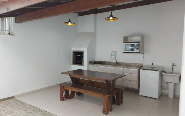 Curta Praia de Armação Casa Hortênsia