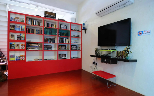 Red Inn Court - Hostel