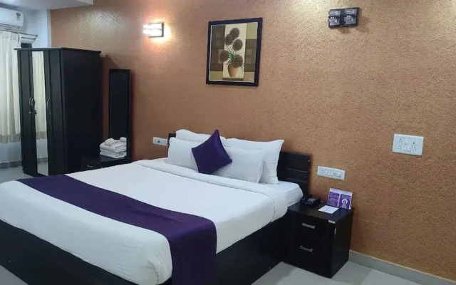 Purple Beds by VITS Daman