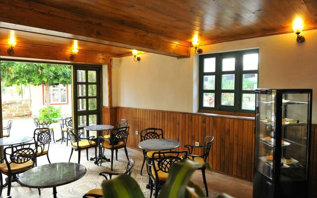 Petrino Gokceada Hotel & Kitchen