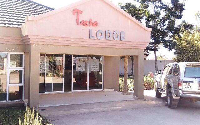 Tasha Lodge and Tours