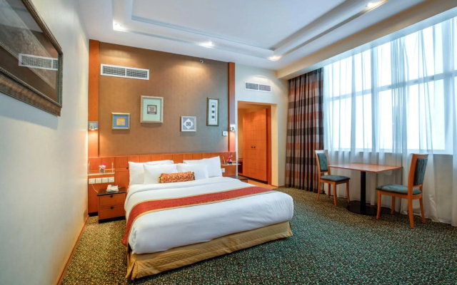 Gulf Court Hotel