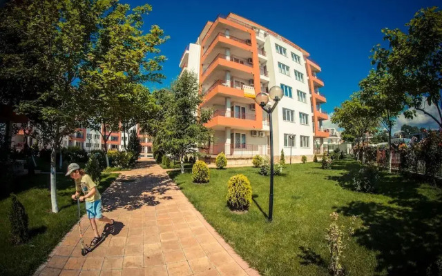 GT Riviera Fort Beach Apartments