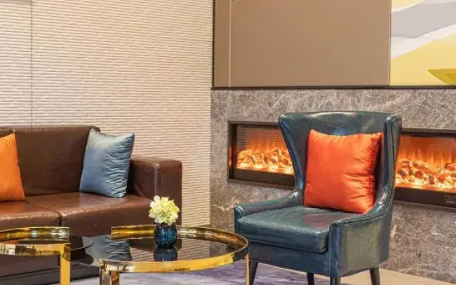Homeinn Selected Hotel (Suzhou Shengze Dongfang Textile City)