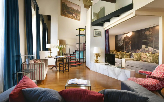 Leone Blu Suites | UNA Esperienze