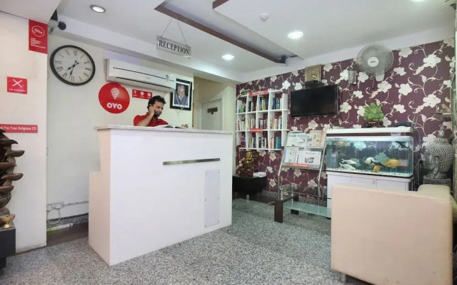 OYO 9575 Hotel Absolute Comfort