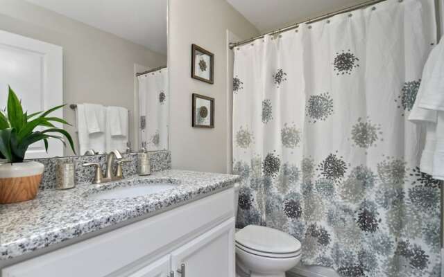 Gorgeous Top Pool Home Sl4730
